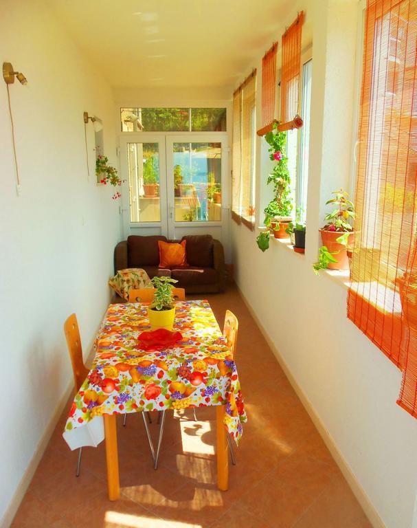 Guest House Kate 米利尼 外观 照片