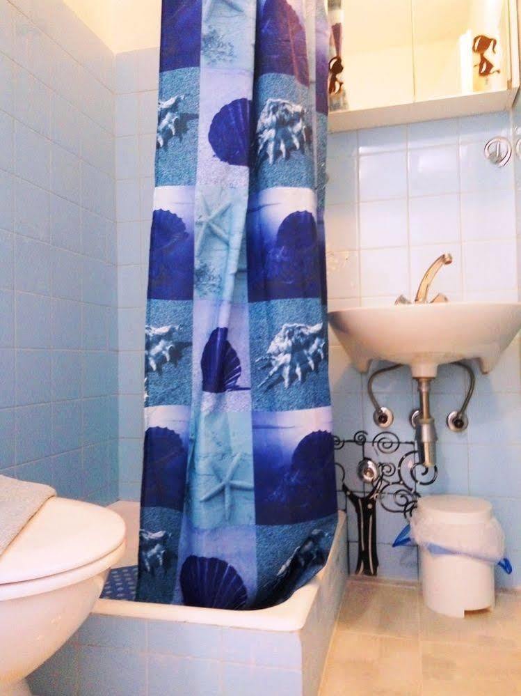 Guest House Kate 米利尼 外观 照片