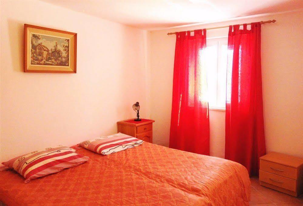 Guest House Kate 米利尼 外观 照片
